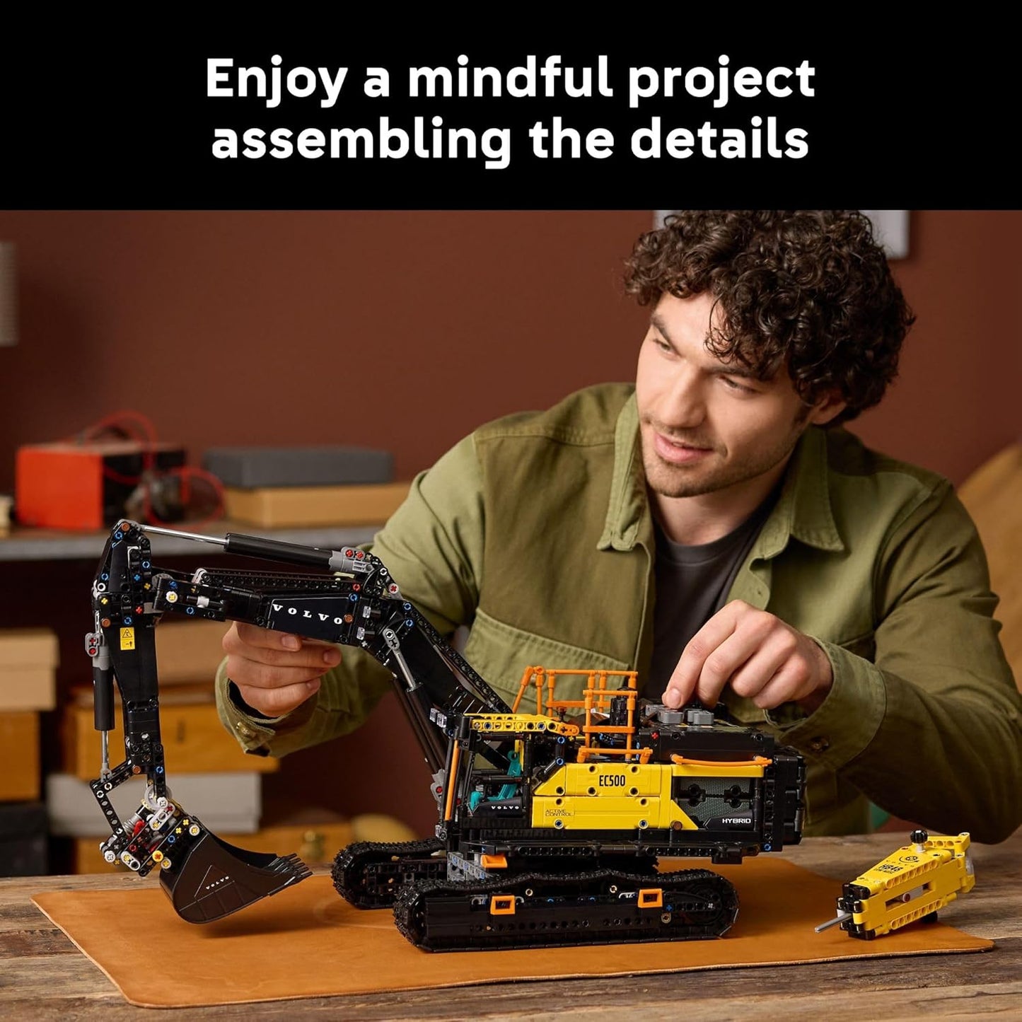 LEGO Technic Volvo EC500 Hybrid Excavator - Building Set for Adults - Collectible Model Kit for Men & Women, Ages 18+ - Gift Idea for Those Who Enjoy 3D Puzzles, DIY Kits, or Engineering - 42215