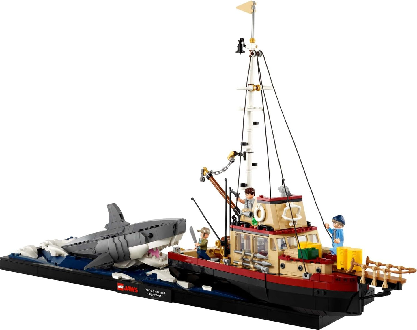 LEGO Ideas Jaws Set - Diorama Kit for Fans of The Classic Movie - Shark Toy - Movie Memorabilia Gift for Adults - Includes Orca Boat and Chief Brody, Hooper and Quint Minifigures - 21350