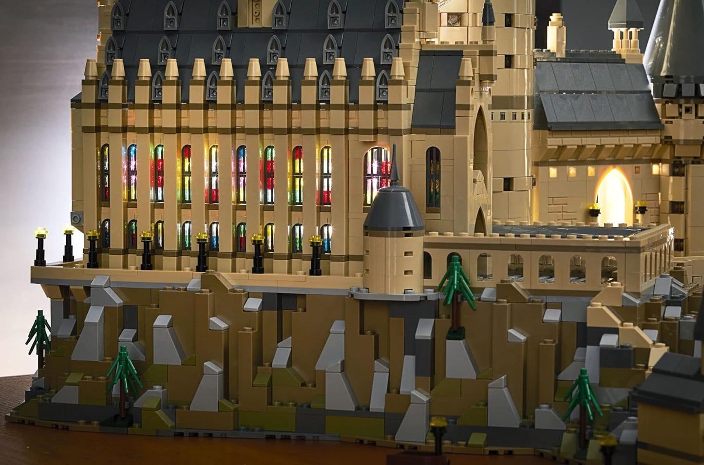 LEGO Harry Potter Hogwarts Castle 71043 Building Set - Model Kit with Minifigures, Featuring Wand, Boats, and Spider Figure, Gryffindor and Hufflepuff Accessories, Collectible for Adults and Teens