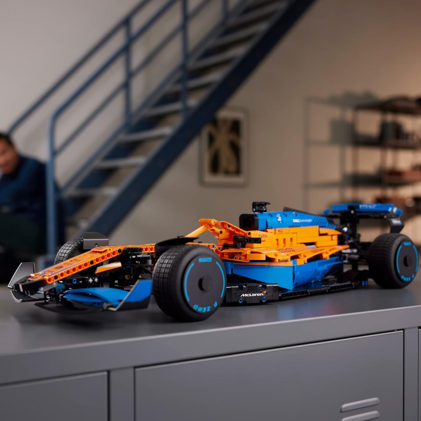 LEGO 42141 Technic McLaren Formula 1 2022 Replica Race Car Model Building Kit, F1 Motor Sport Set Birthday Gift Idea for Adults, Men, Women, Him, Her, Husband, Collectible Home Decor